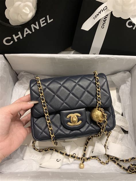 finding chanel mini flap bag